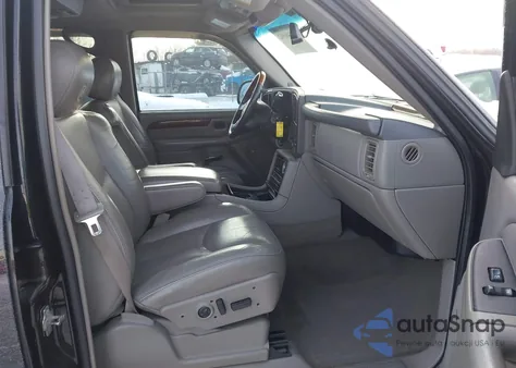 2004 Cadillac Escalade Ext Standard from USA, damaged, VIN 3GYEK62N74G280572